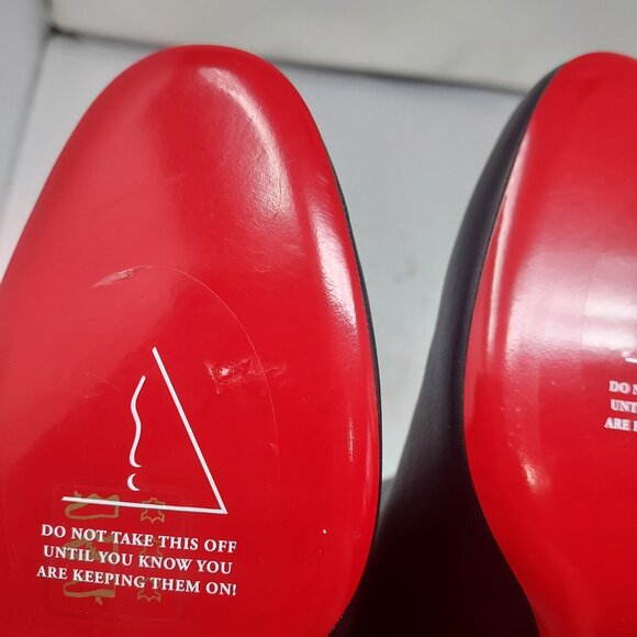 Christian Louboutin Black Turela Leather Ankle Boot - Picture 11 of 13